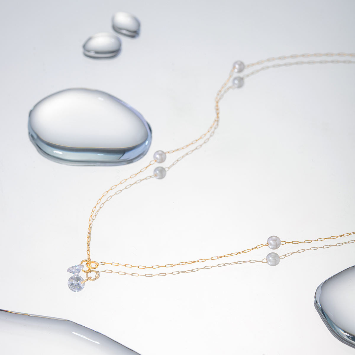 Lumière Perle Necklace