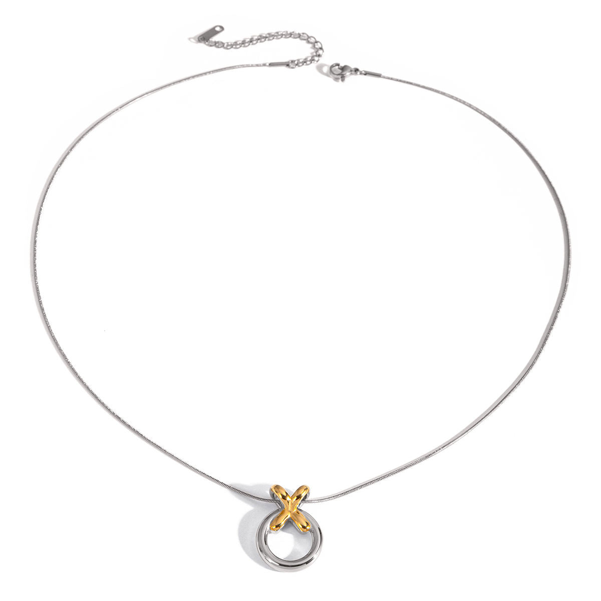 Amour XO Necklace