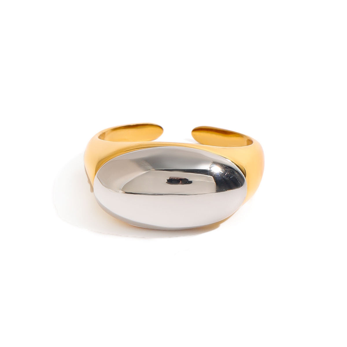 Double Dip Curve Ring