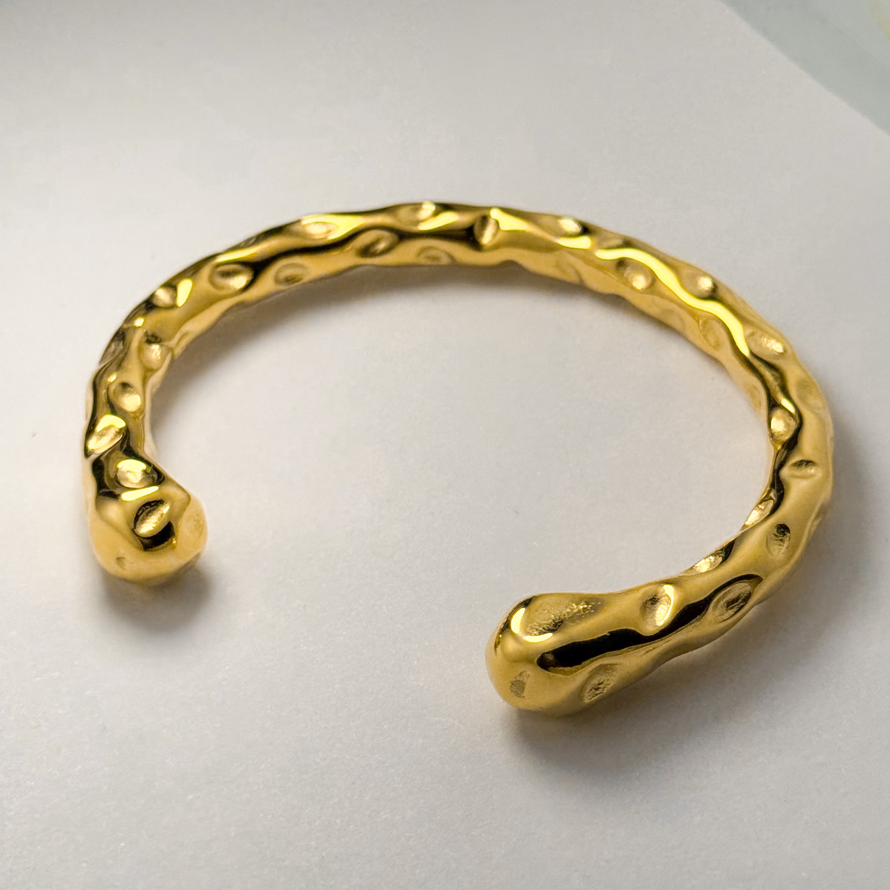Vulcana Cuff