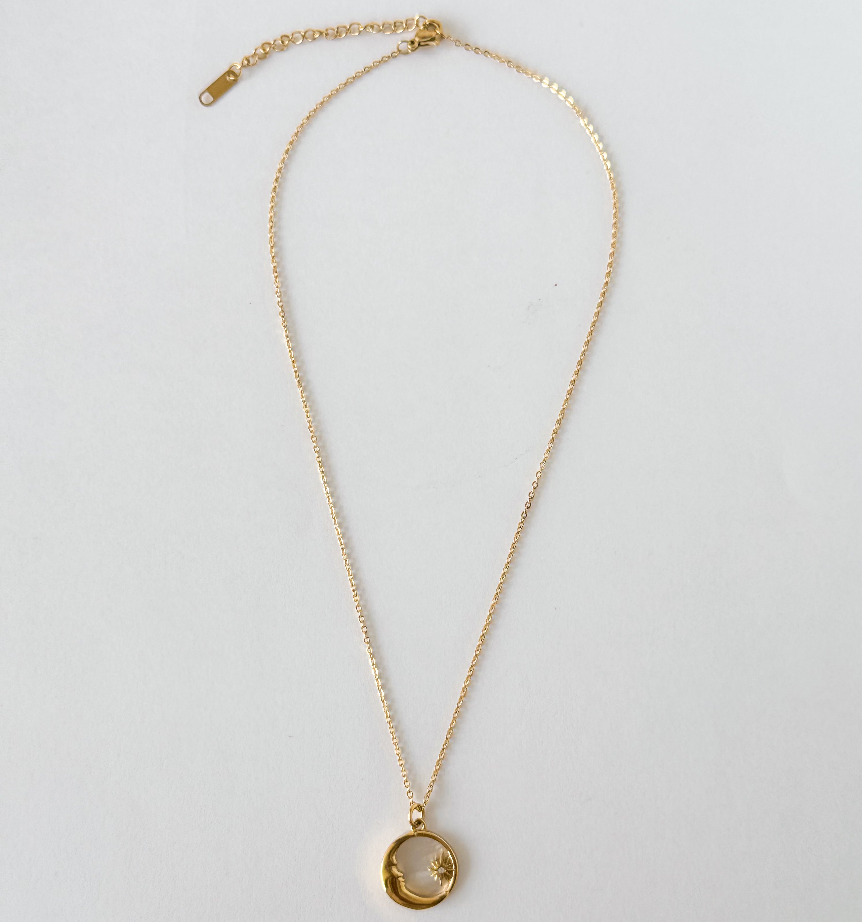 Lune d'Or Necklace