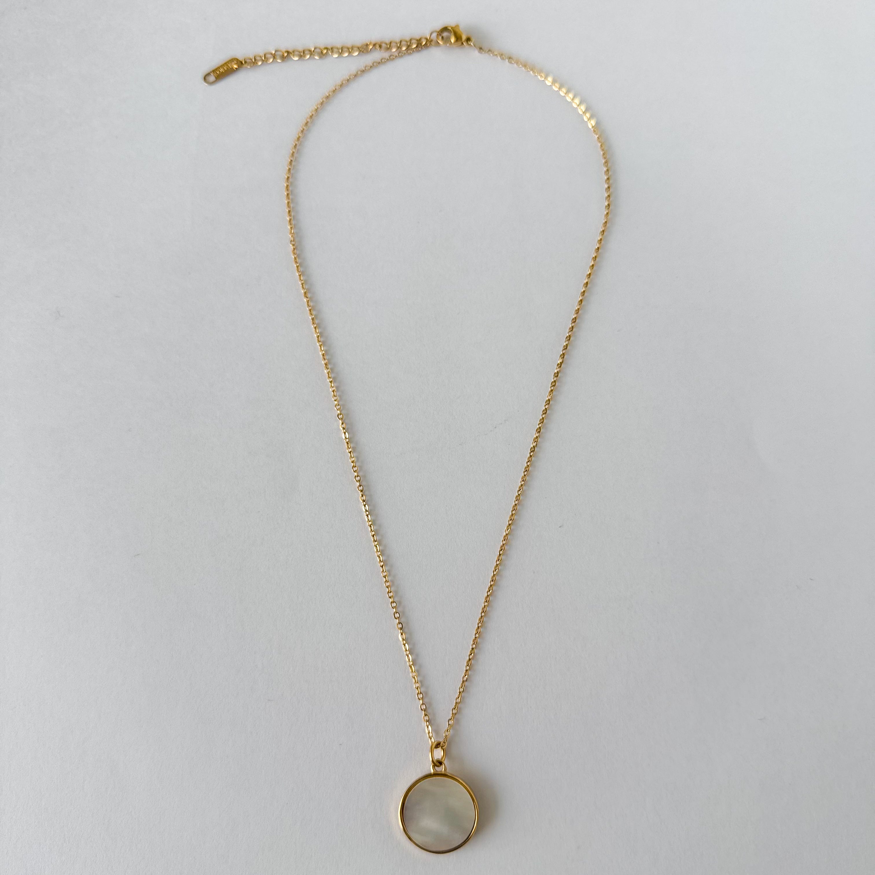 Lune d'Or Necklace