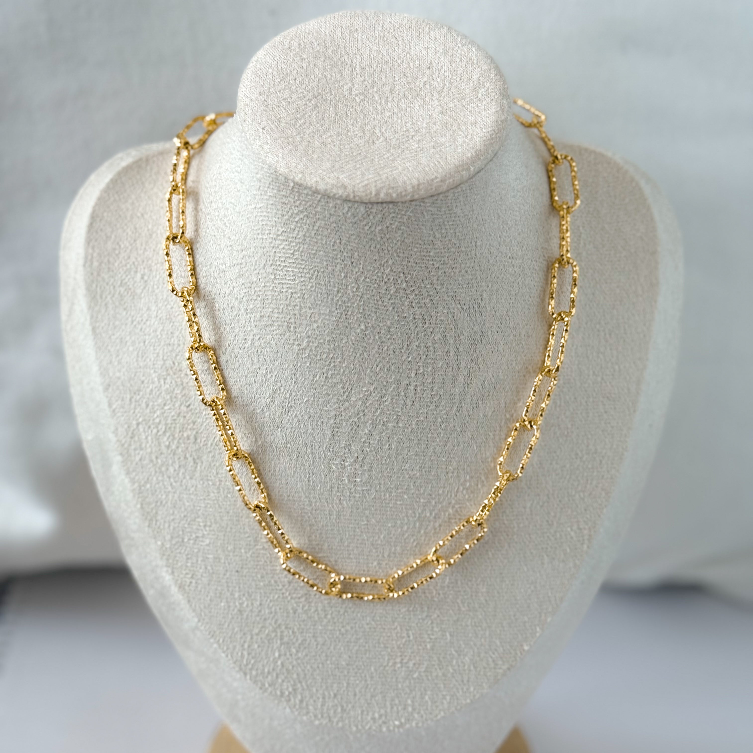 Cuban Chic Necklace