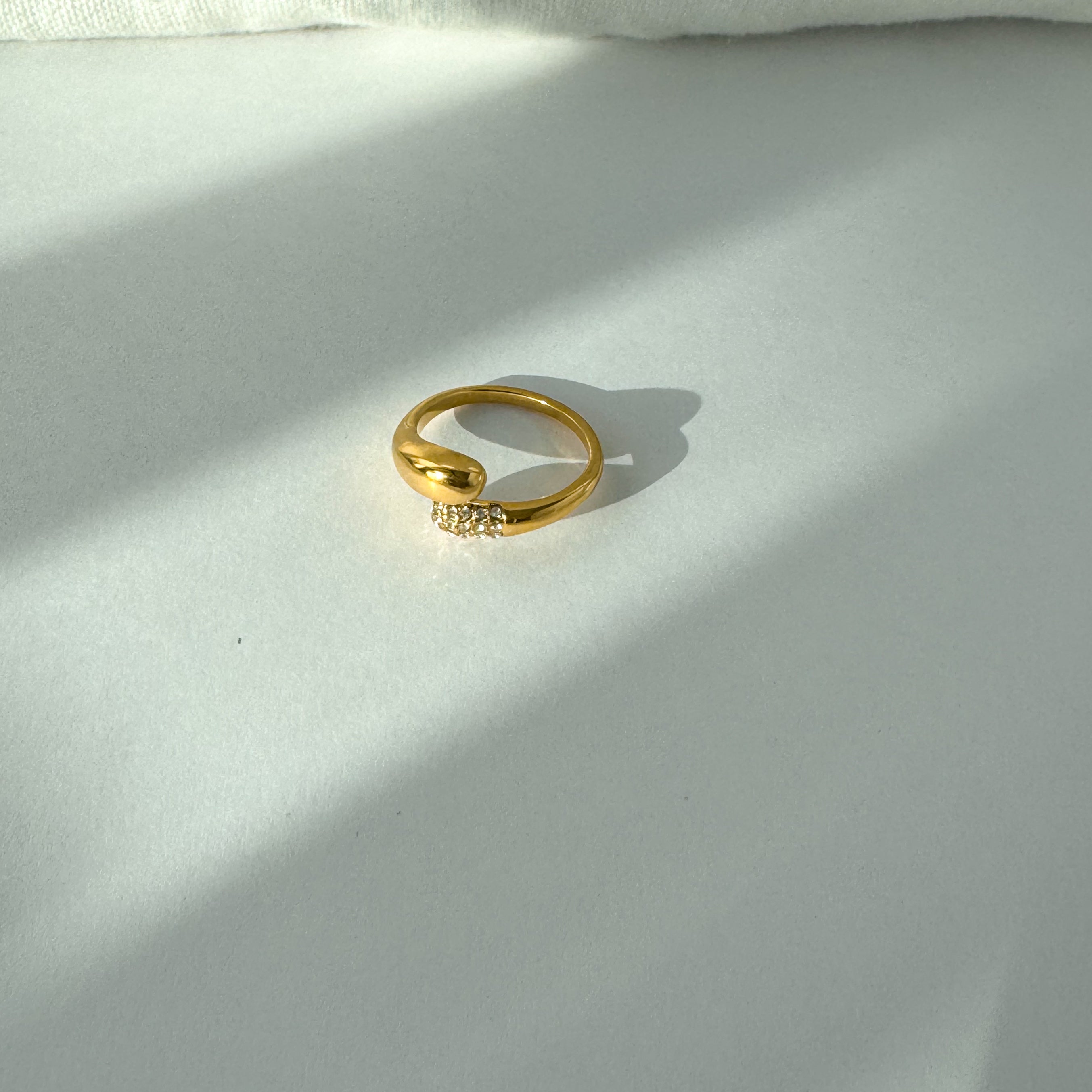 Serpentina Ring