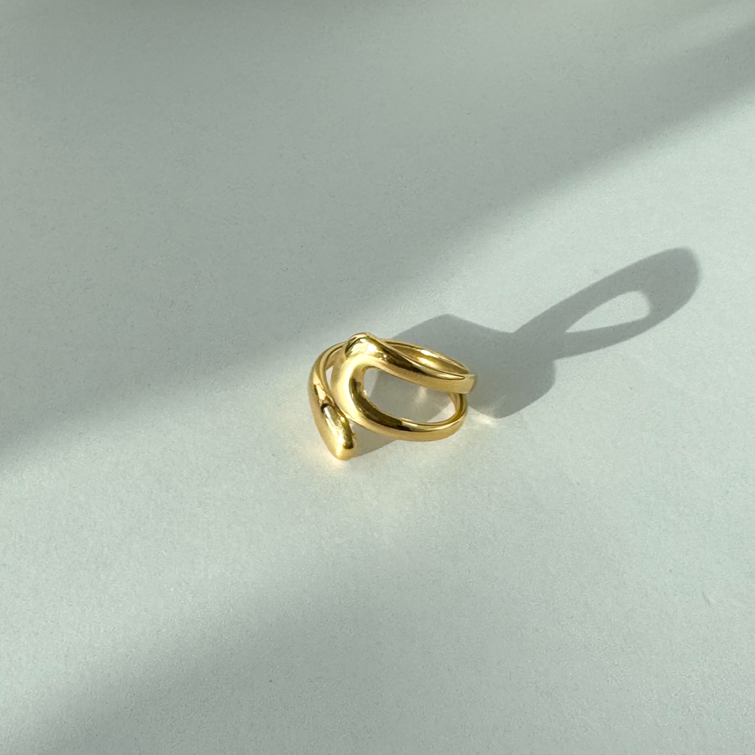 Sacré Ring
