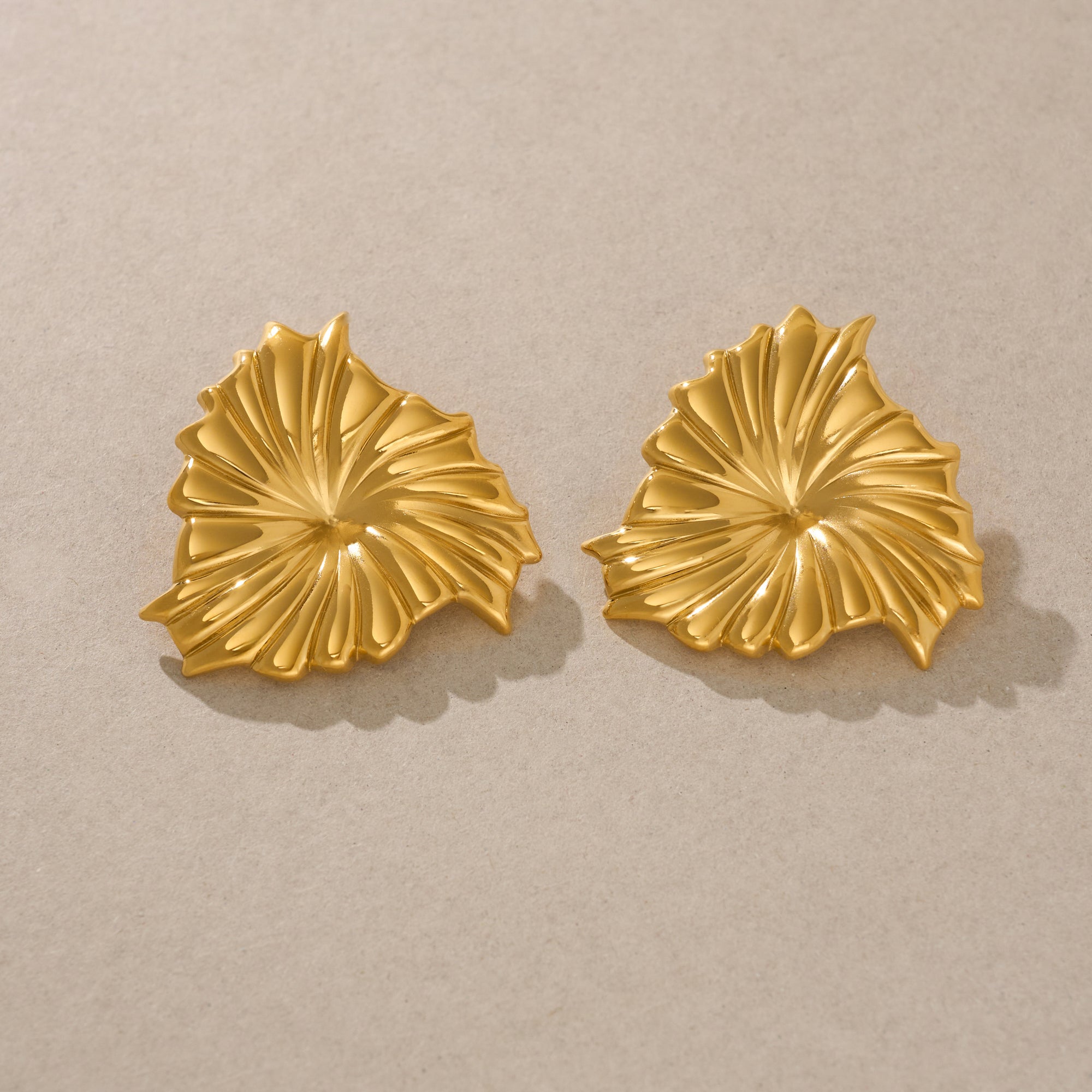 Leaf Light Earrings