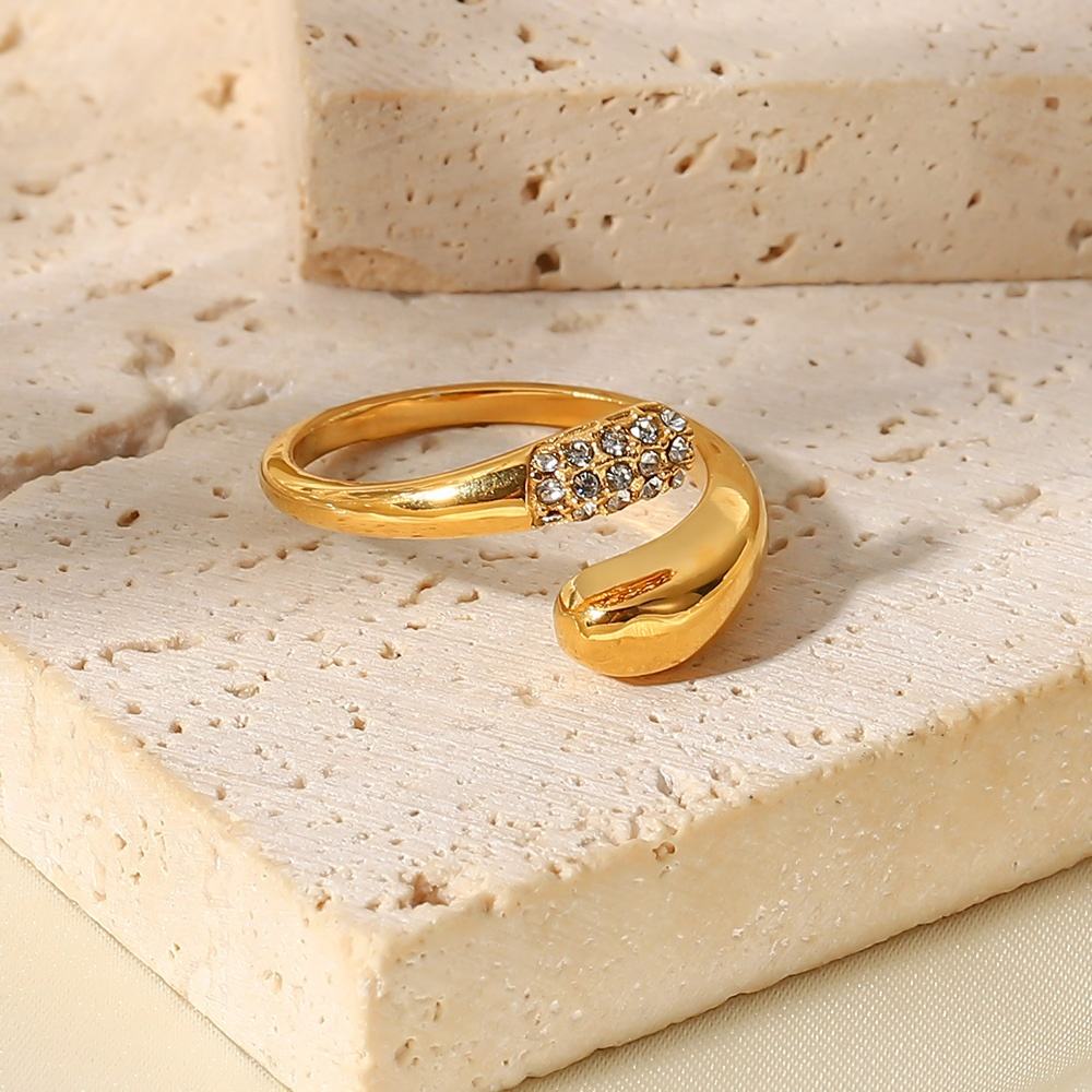 Serpentina Ring
