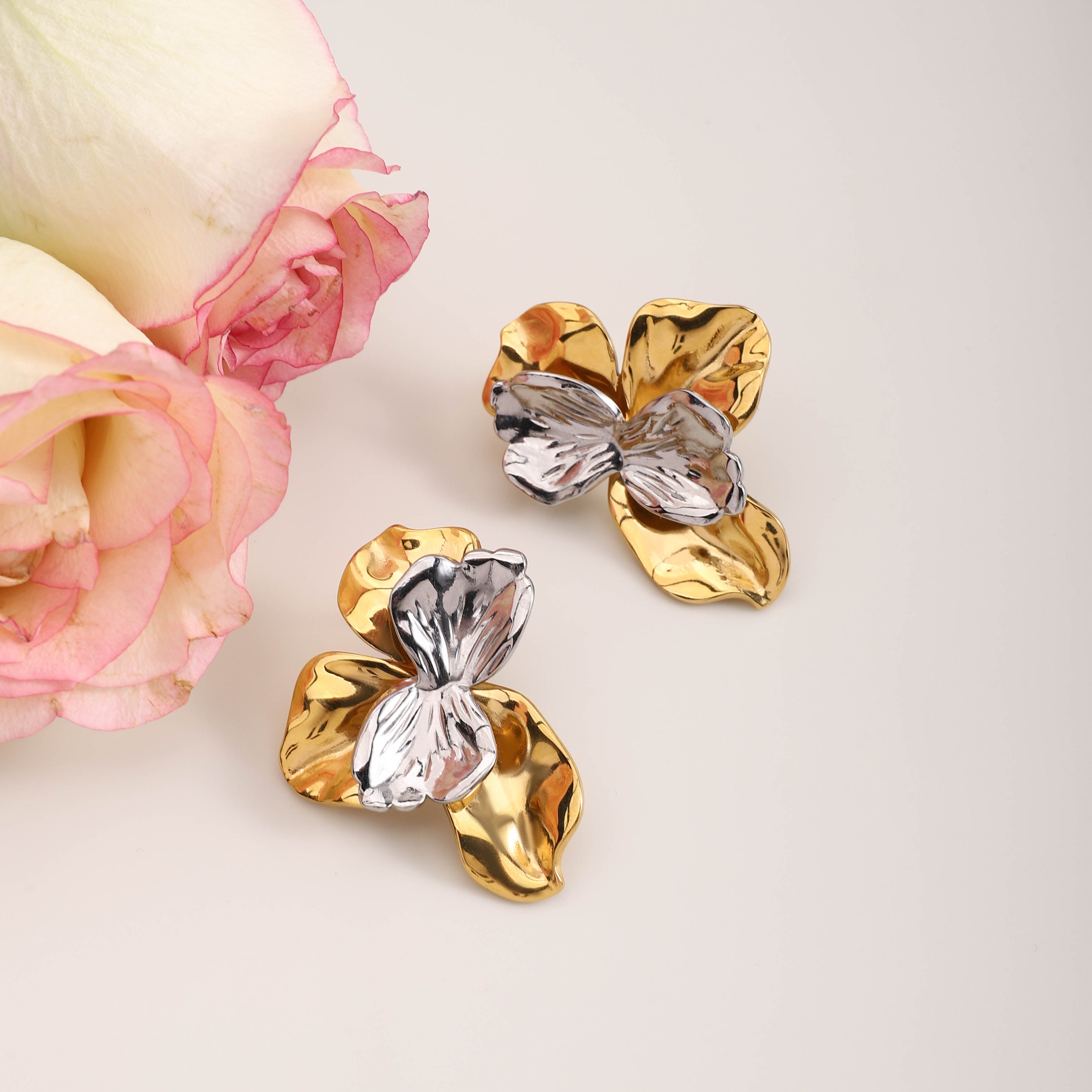 Wave Petal Earrings