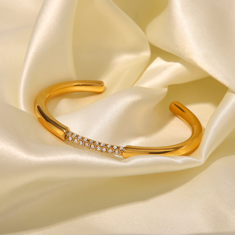 Anne's Bangle