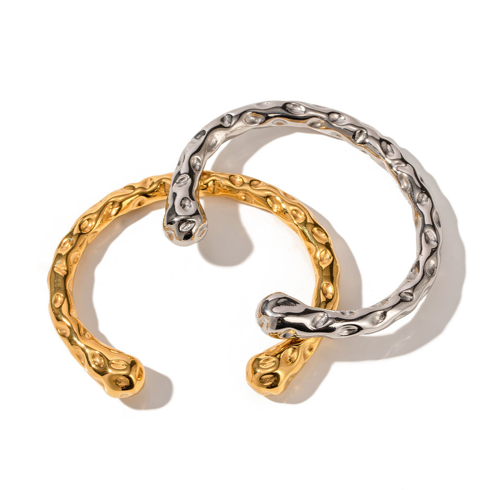 Vulcana Cuff